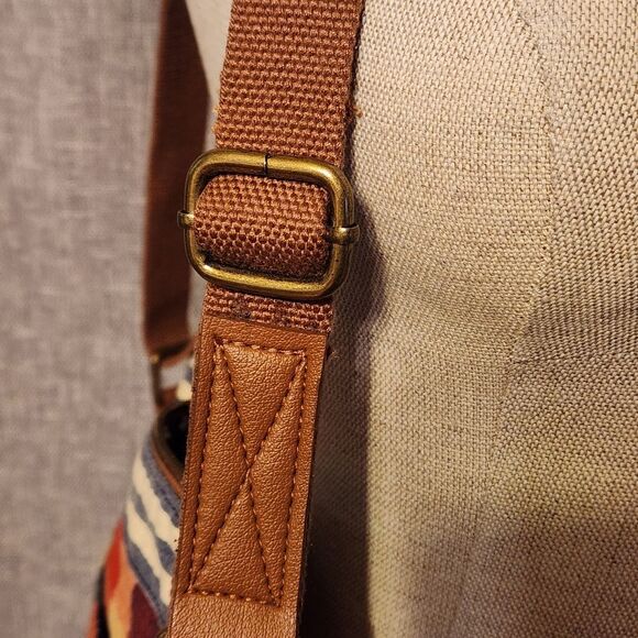 Bella Taylor All Stars Cross Body Shoulder Purse Fabric Patchwork - Picture 12 of 15